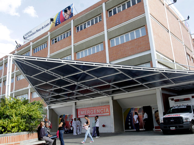 Luego de más de ocho años de construcción y escandálos de corrupción durante la gestión del alcalde José Vicente Rangel Ávalos se finalizó la nueva sede del Hospital Pérez de León de Petare